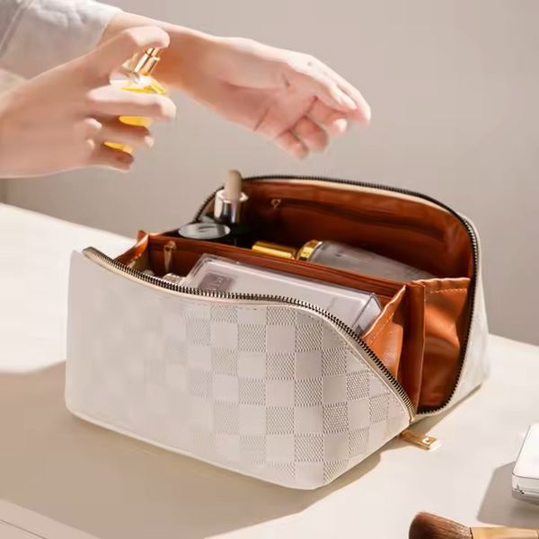 THE SECRET BAG LUXE ( sminkepung ) - white