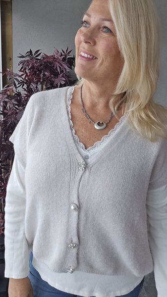 SHOP THE LOOK - CASSIA KNIT VEST