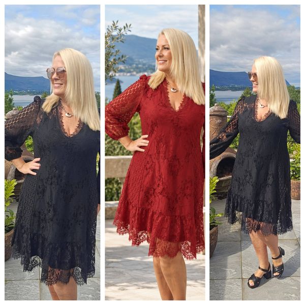THALIA LACE DRESS -svart & rød, 