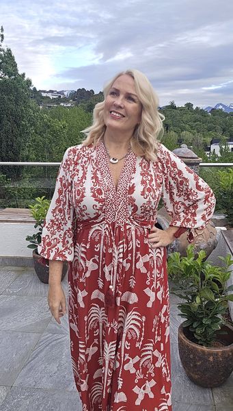 GABRIELLA DRESS –  warm scarlet /red