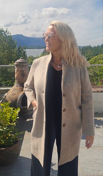 SCARLET WOOL COAT - black - ca.15 sept