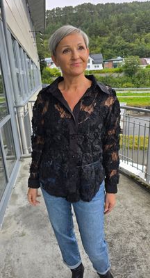 Hovedbilde NOLA FLOWER SHIRT (3158) - Black - 