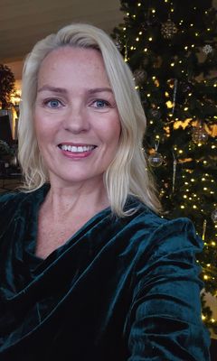 Hovedbilde Velvet Drape Blouse - Emerald green 