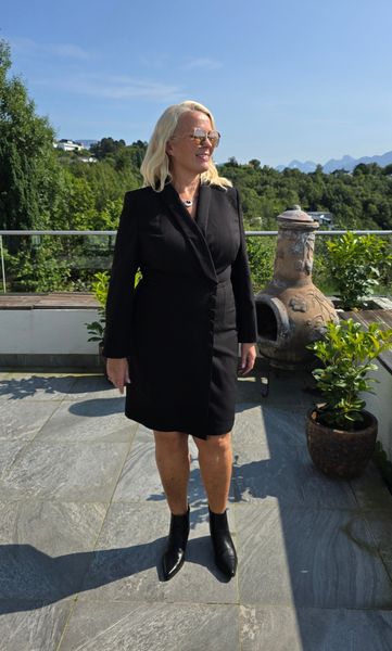 CHARLIZE SHORT SMOKINGDRESS  - NEW EDITION - black 
