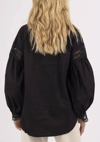 Magnolia Blouse (9610-3049) - Black - ca.25 august levering
