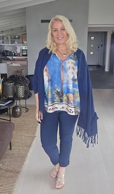 Hovedbilde FIORA BLOUSE&nbsp;(sh26511 )- royal blue