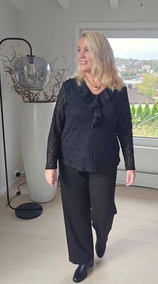 Hovedbilde ENYA LACE BLOUSE ( bsq6519 ) - black 