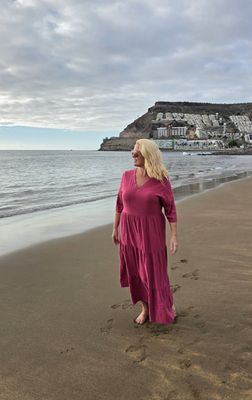 Hovedbilde NIKITA DRESS - camelia rose 