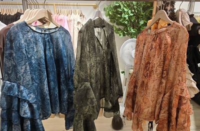 Hovedbilde Lumine volangbluse – rund hals - korall 