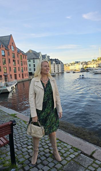 ONE SEASON - MIDDY POPPY - Congo - kun s og l