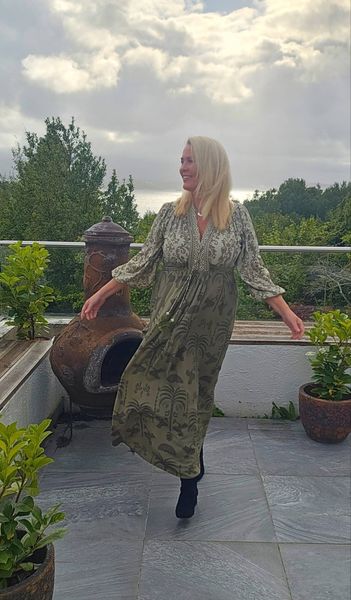 GABRIELLA DRESS –  dusty olive (116 )